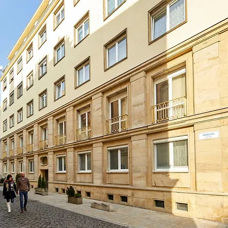 Pikachu's Gallery - Historical Old Town Apartamento